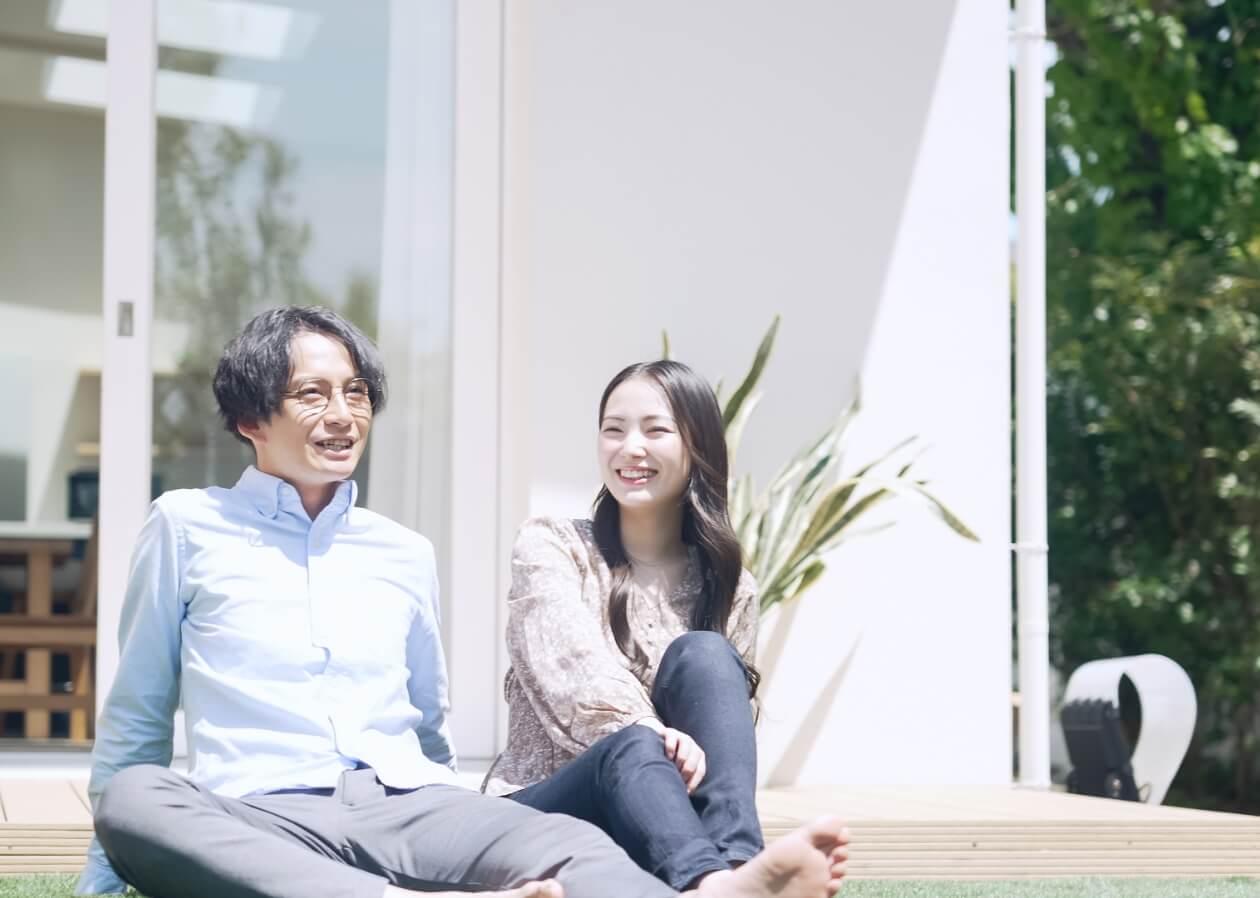 子育て世代の家族イメージ写真1