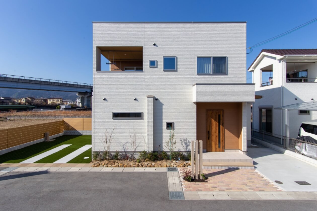 Standard House by Shibata jyuken