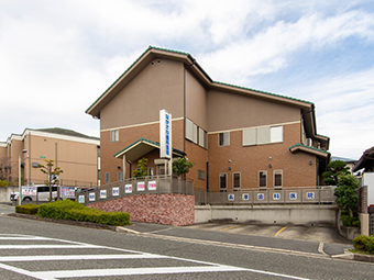 ながさわ歯科医院