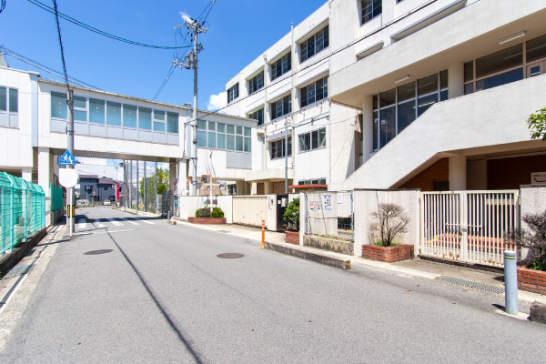 羽曳野市立古市小学校